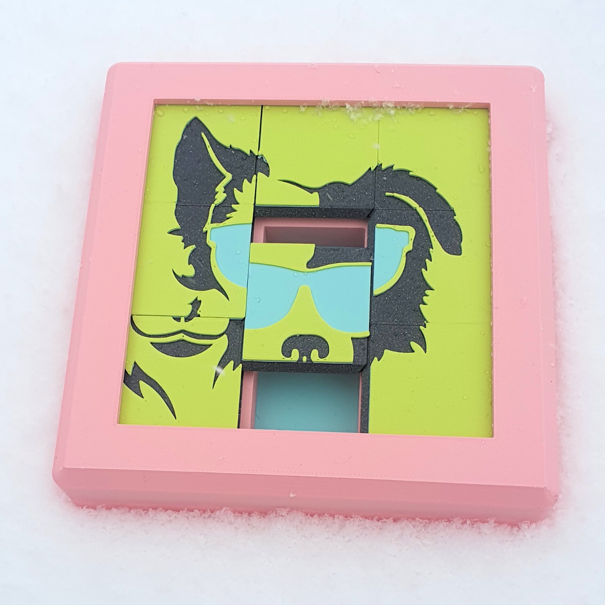 Slide & Snack Puzzle